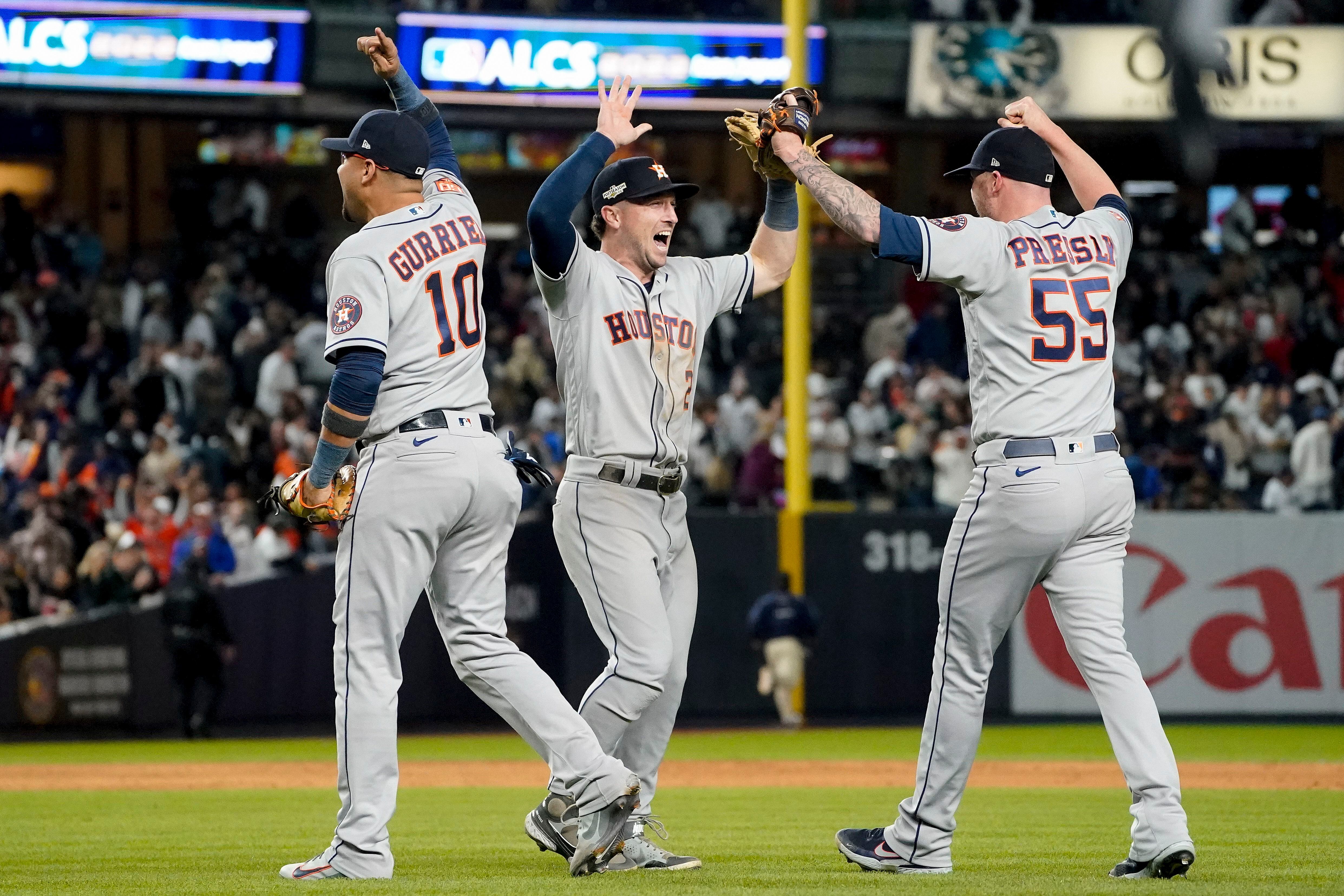 FOX Sports: MLB on X: AMERICAN LEAGUE CHAMPS ⭐️ The @astros sweep the  Yankees to advance to the World Series for the 4th time in 6 years #LevelUp   / X