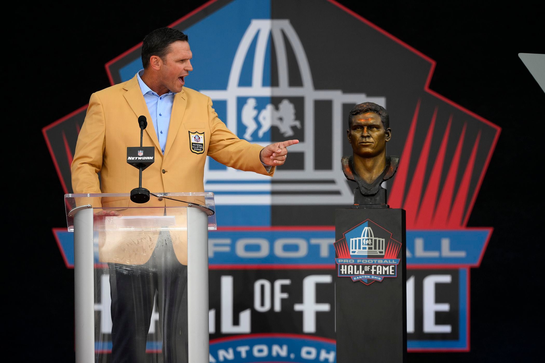 The missing piece: Jaguars' Tony Boselli goes into Hall of Fame without Dad