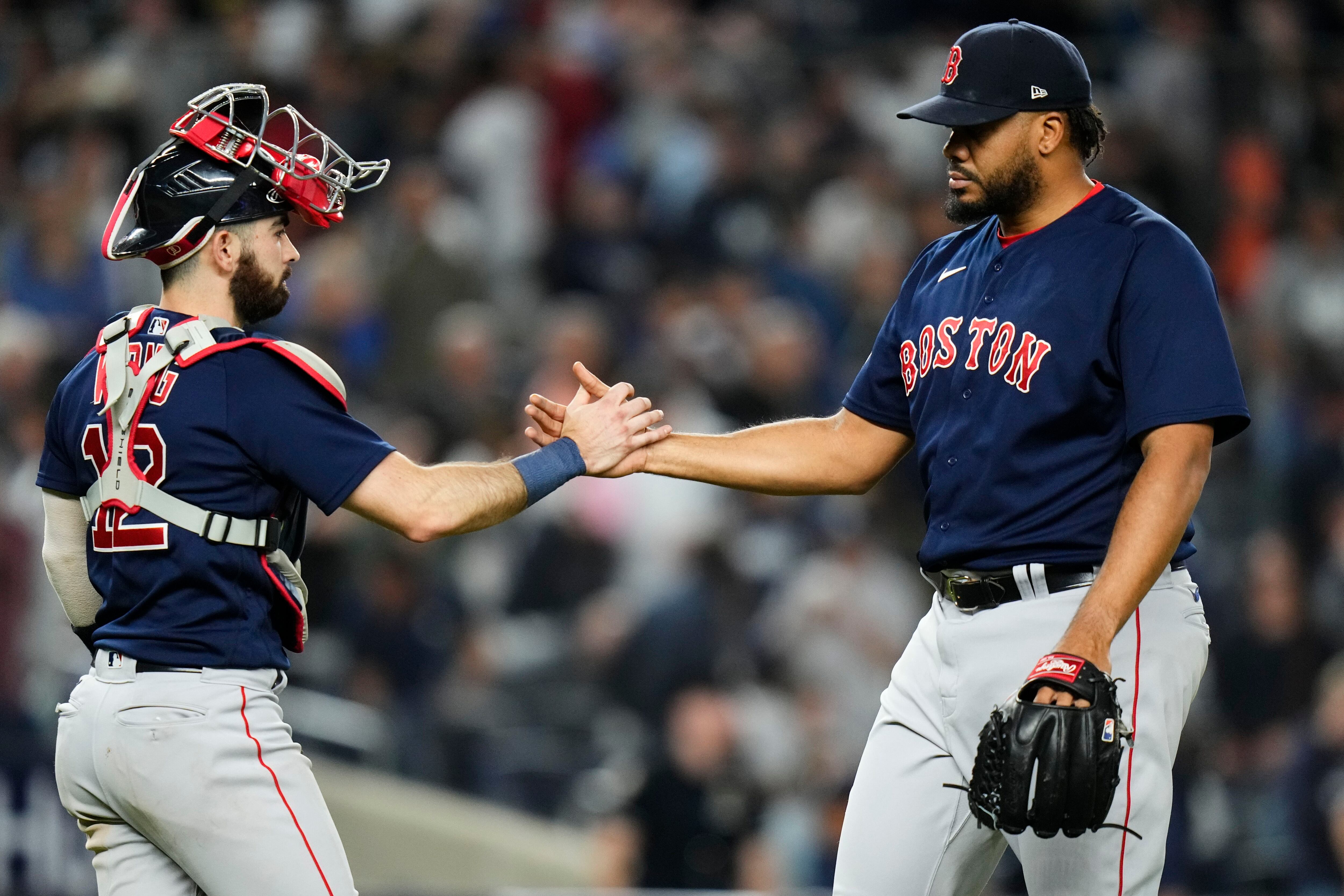 Red Sox' top reliever Garrett Whitlock exits early against the