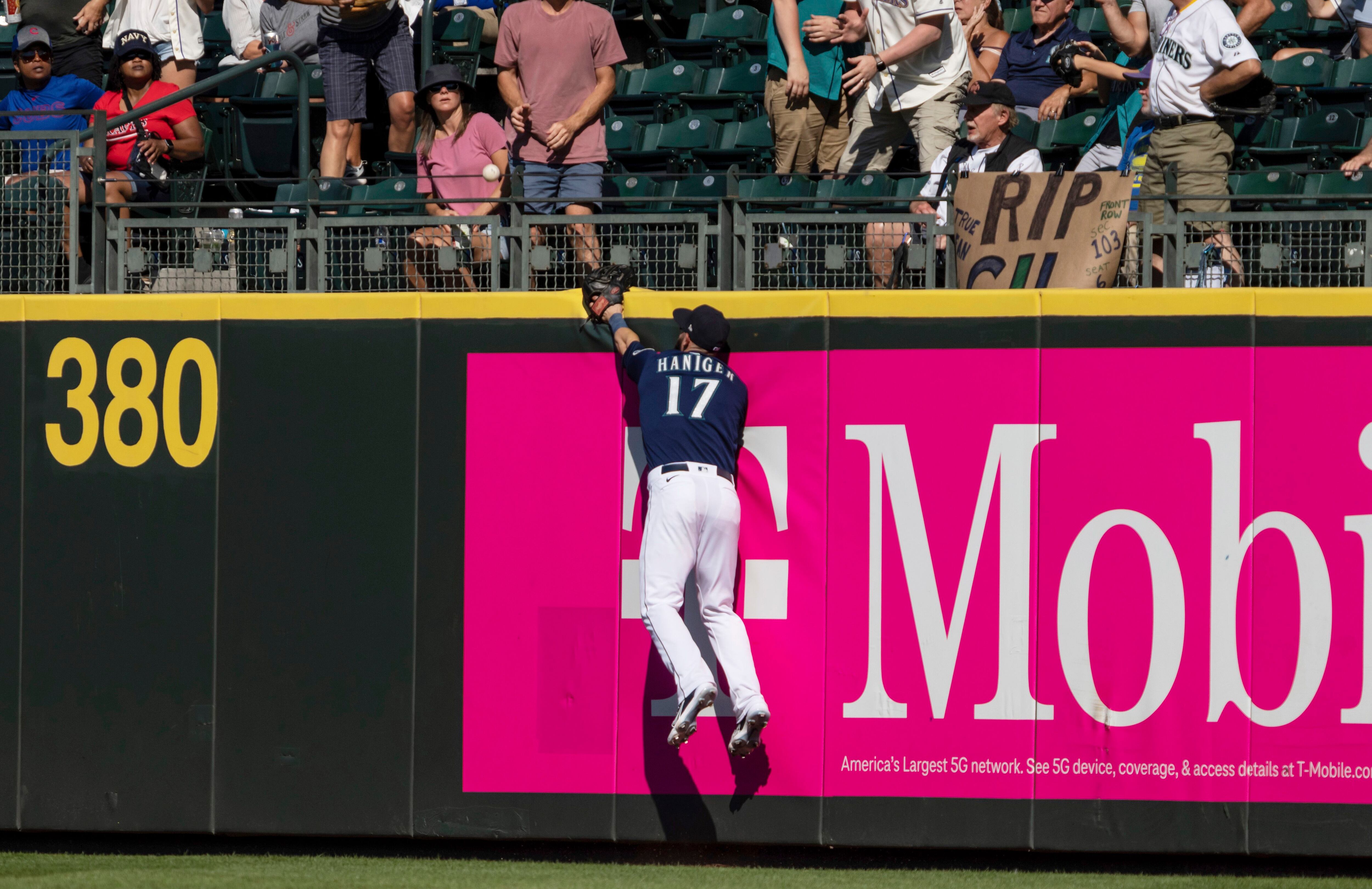 LOOK: Mariners' George Kirby struck by ball Seattle fan threw back onto  field in wild moment at T-Mobile Park 