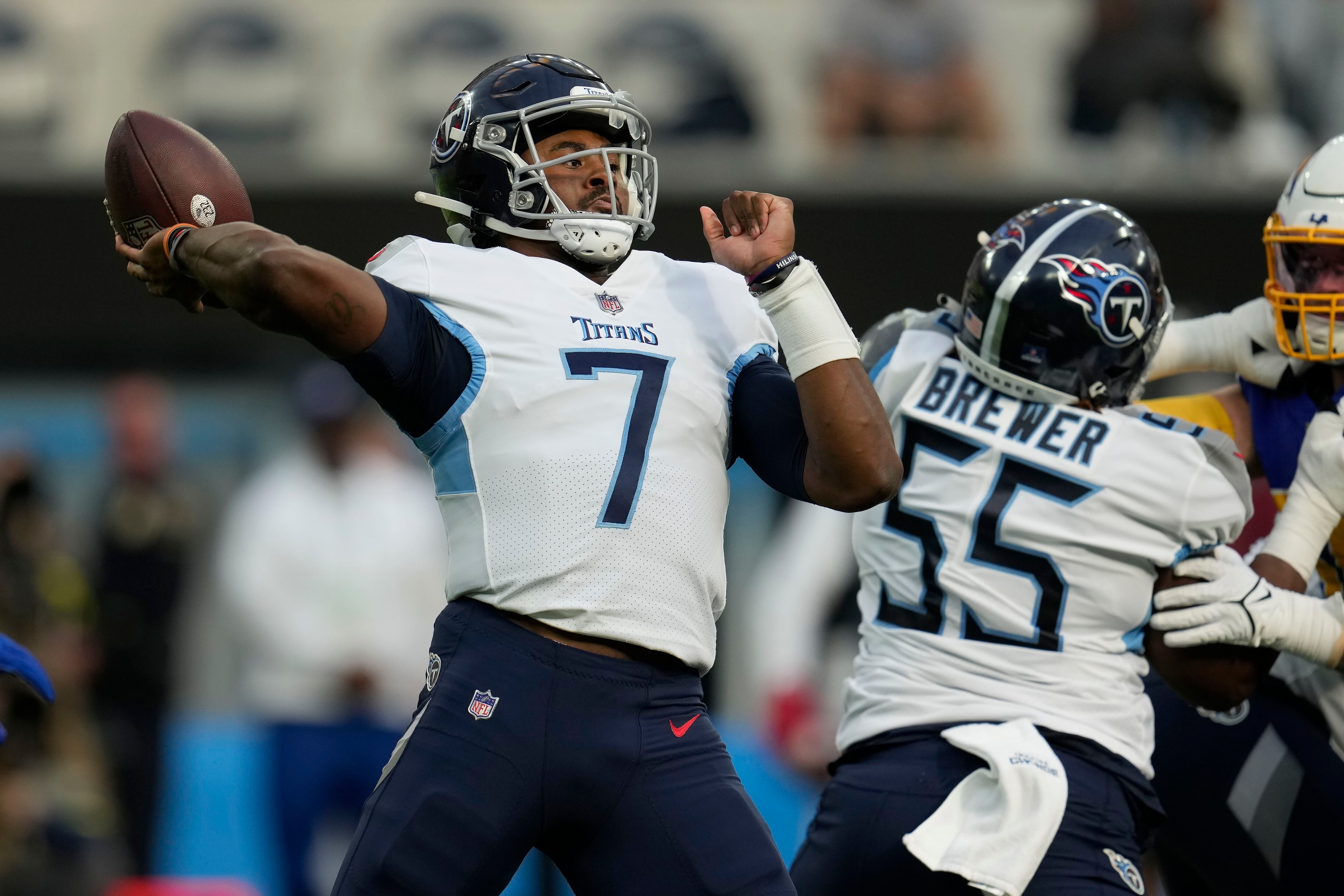 Tennessee Titans' Vrabel talks starting Joshua Dobbs over Malik Willis