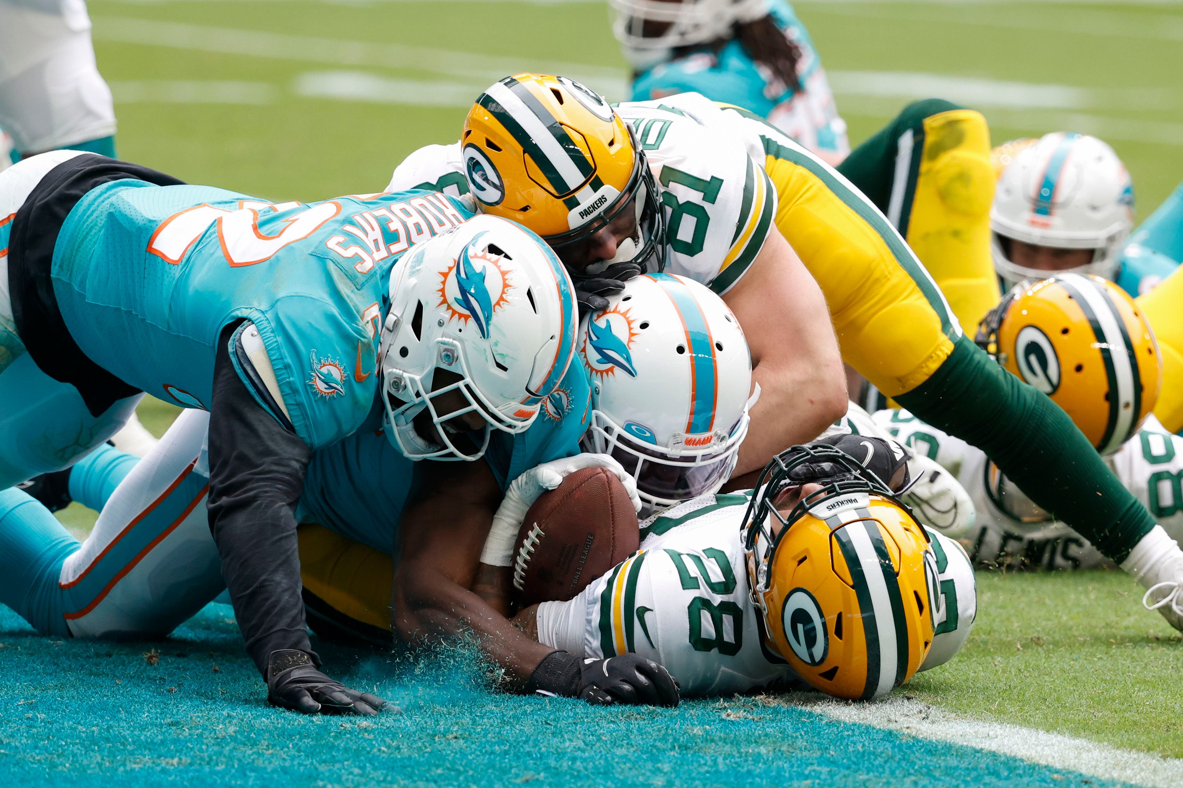 Green Bay Packers rule WR Christian Watson out with hip injury vs Miami -  On3