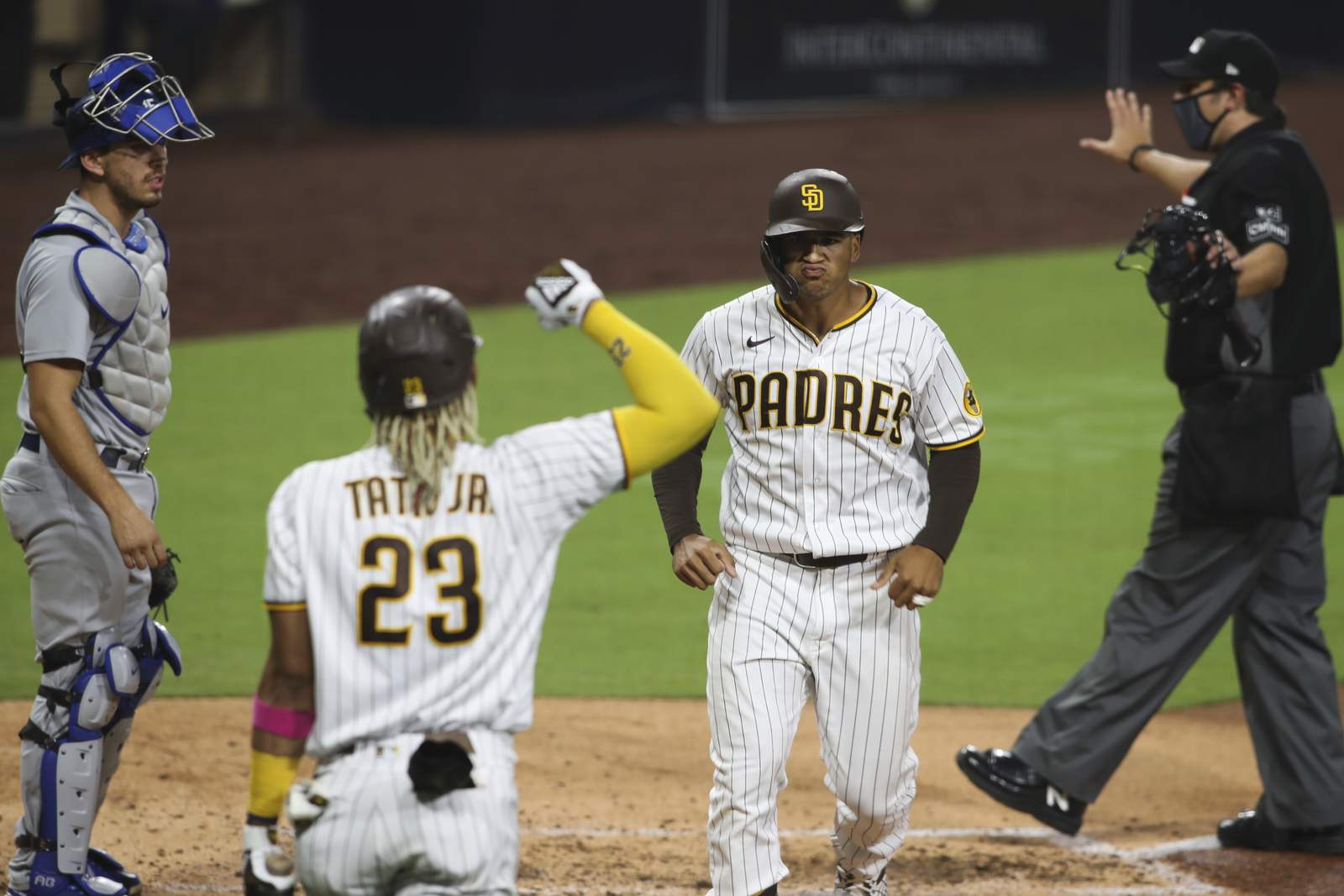 Padres, Cruising Thanks to Darvish, 4 Home Runs, Stun Mets in Wild Card  Series with 7-1 Win - Times of San Diego