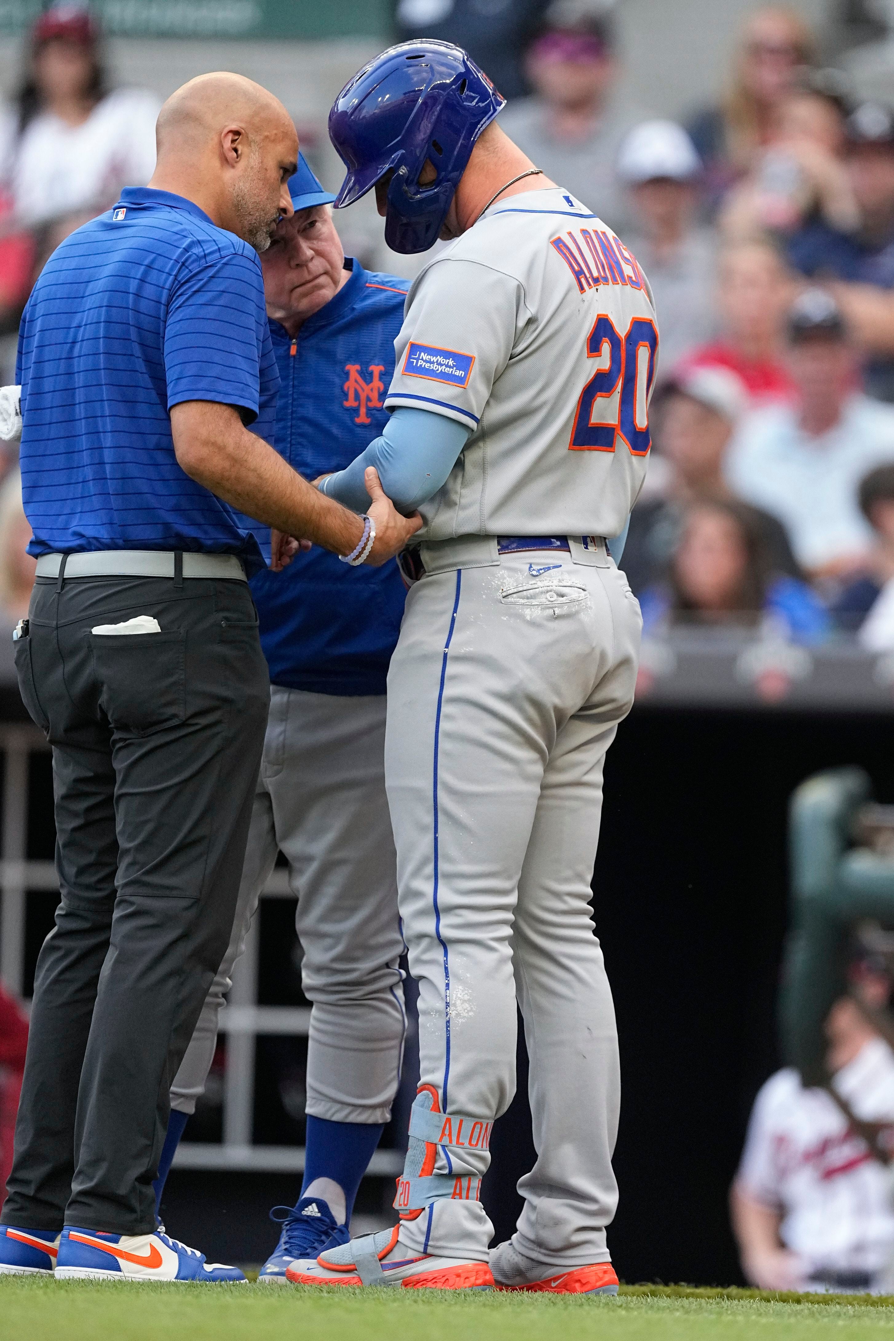 Braves fans engage in classless applause after Mets' Pete Alonso gets hit  by a pitch