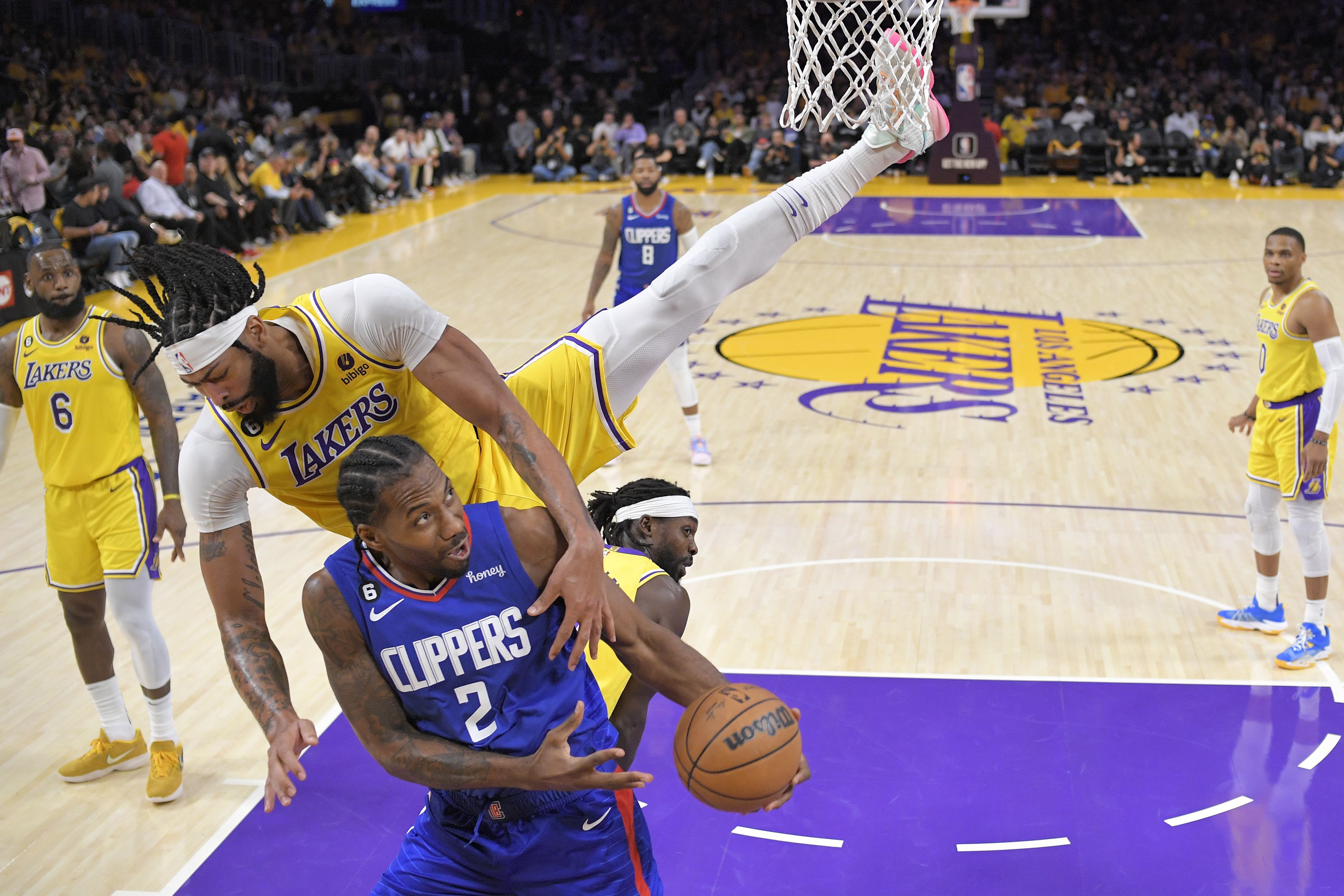 Running Diary: Lakers vs. Clippers (10/31/14)