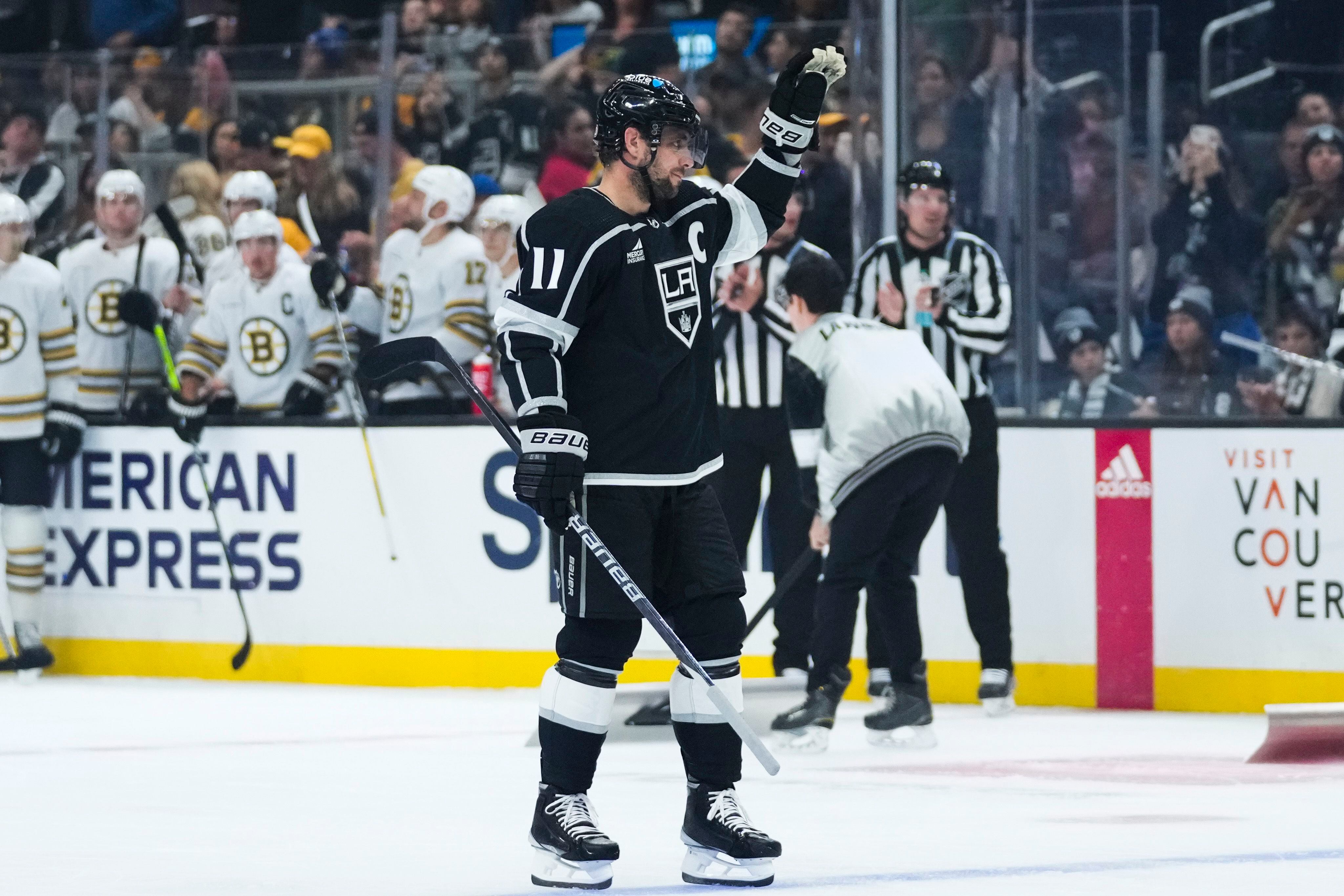 The Hockey News Podcast: Kings' Luc Robitaille on Kopitar, Jerseys