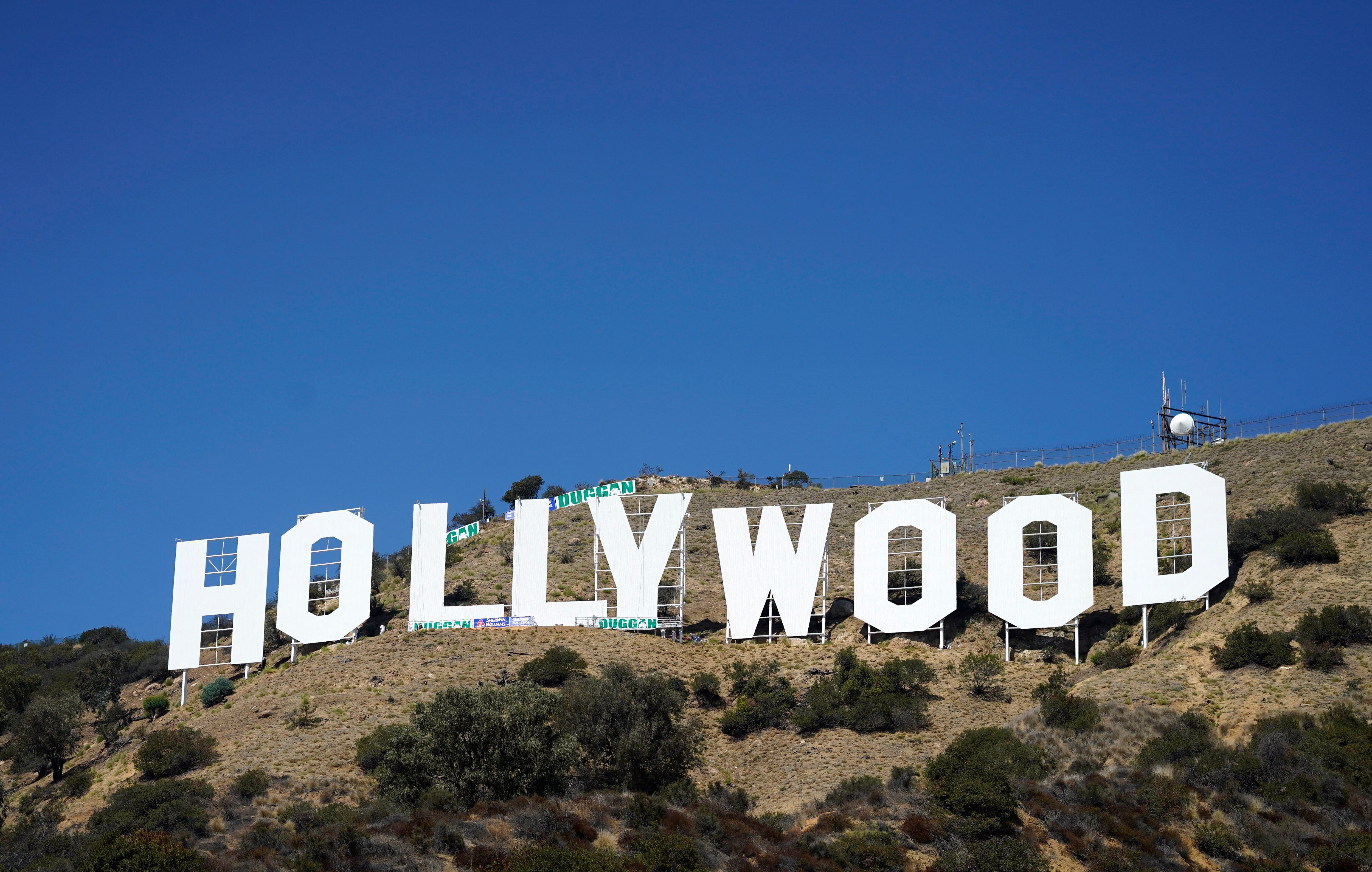 kurtsh@mastodon.social on X: LA is changing the Hollywood sign in