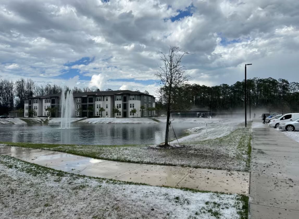 Holy Hail! Viewers capture hail downpour in Florida,