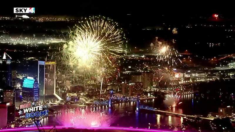 Watch 4th Of July Fireworks Over Downtown Jacksonville