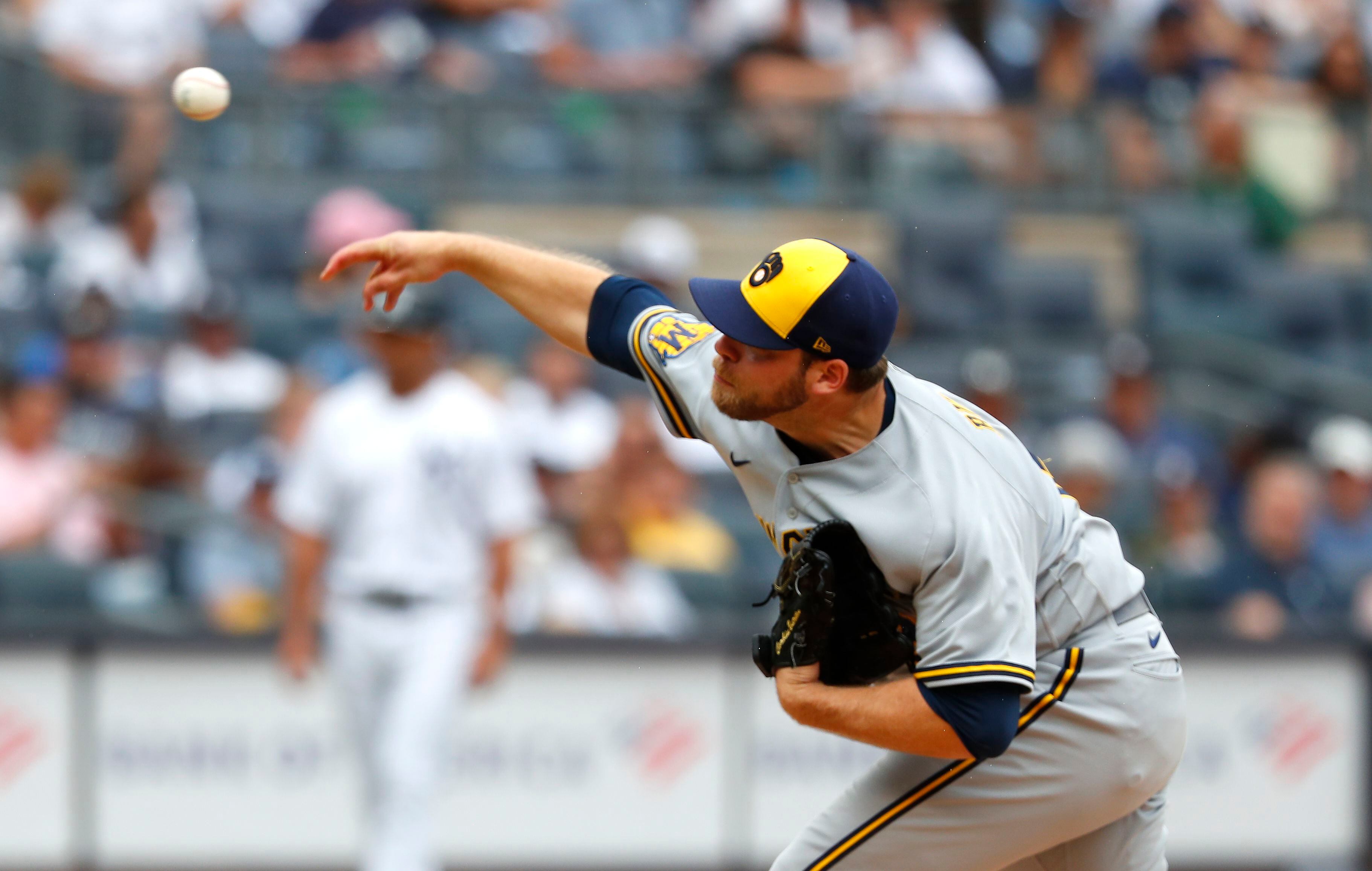 Brewers fall in 13-inning thriller against Yankees