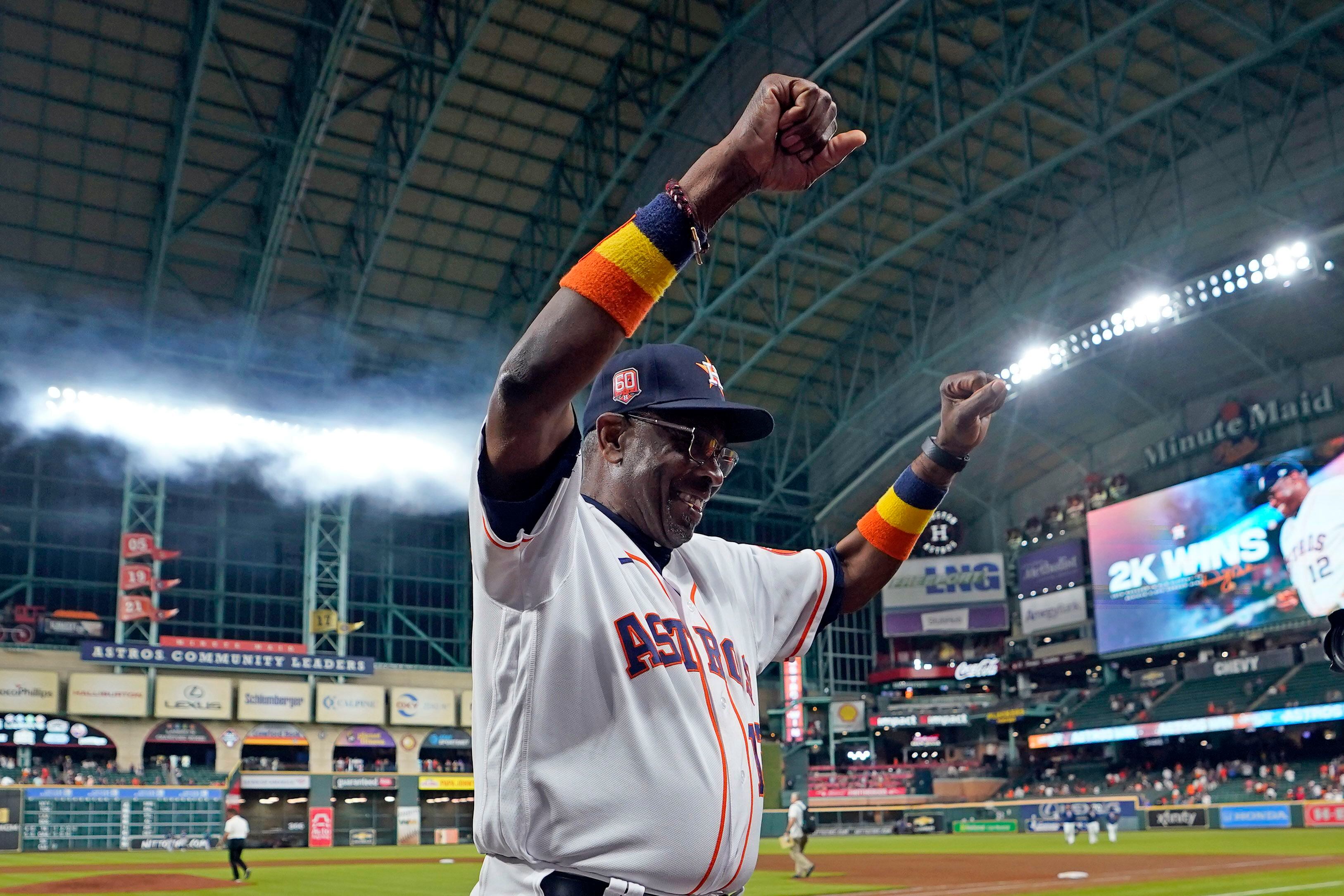 Astros' Dusty Baker joins 2,000-win club; here's how high he could climb