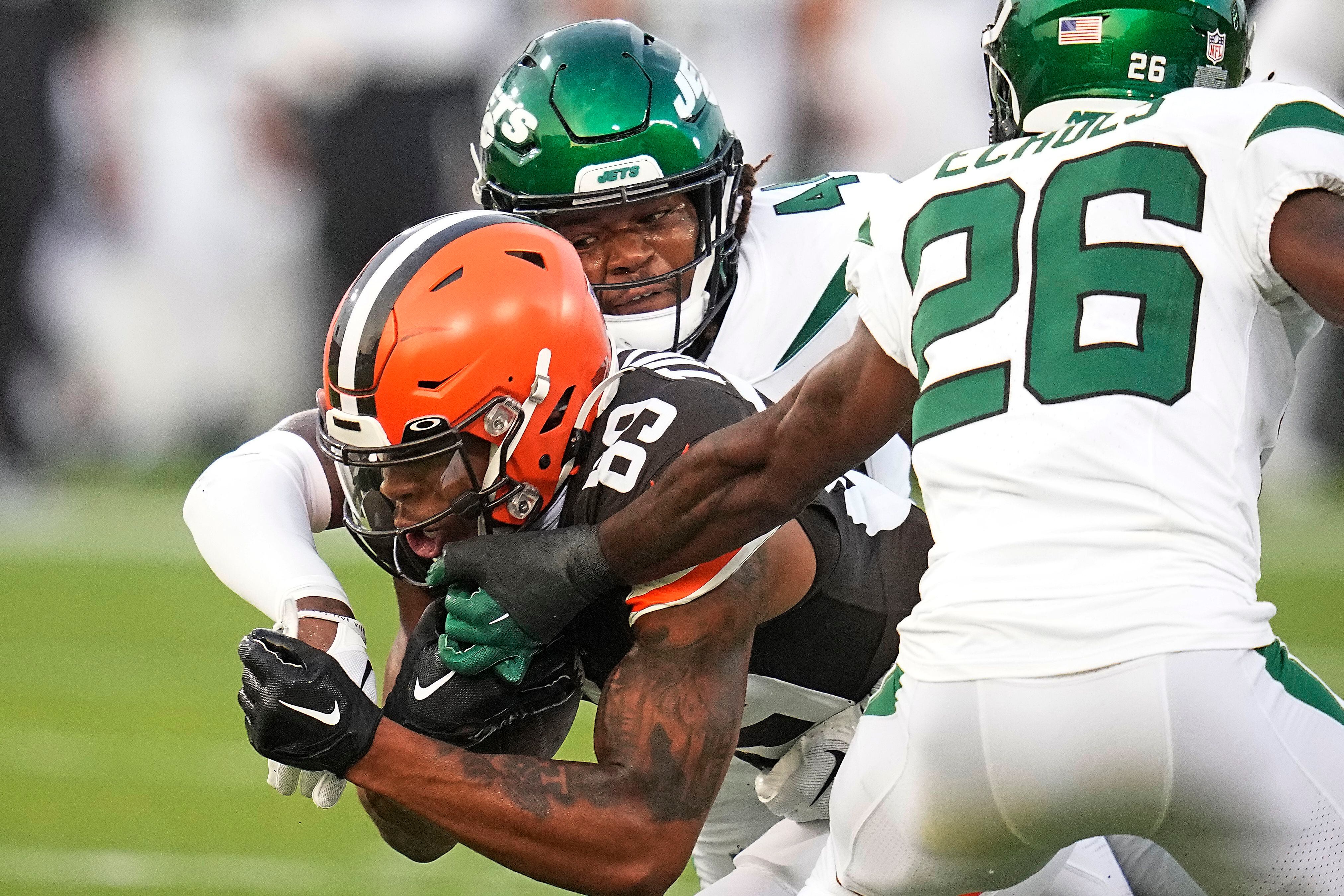 How rookie QB Dorian Thompson-Robinson rallied Browns past Zach Wilson,  Jets in Hall of Fame Game - The Athletic