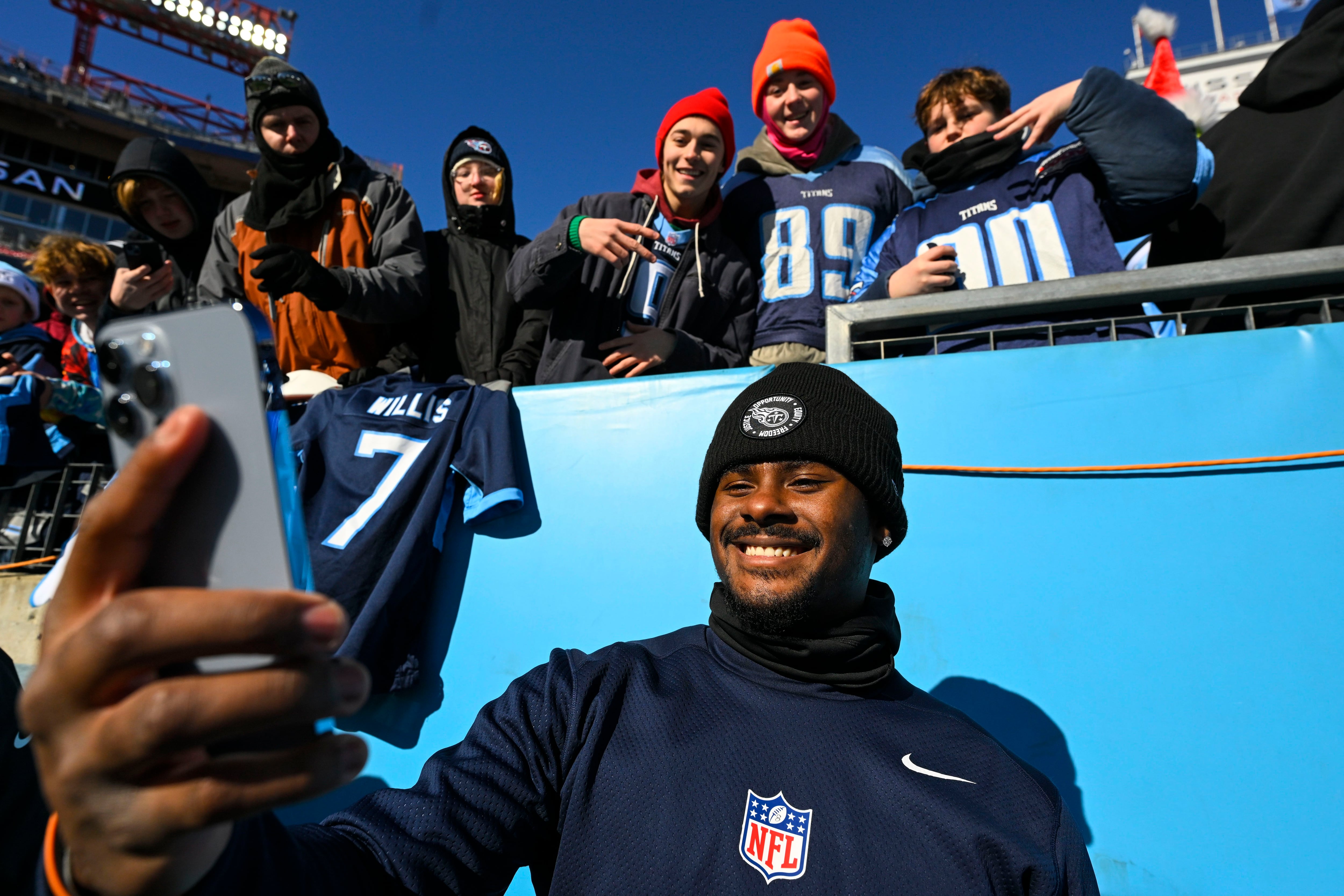 NFL Delays Titans-Texans Kickoff In Tennessee Because Of Winter